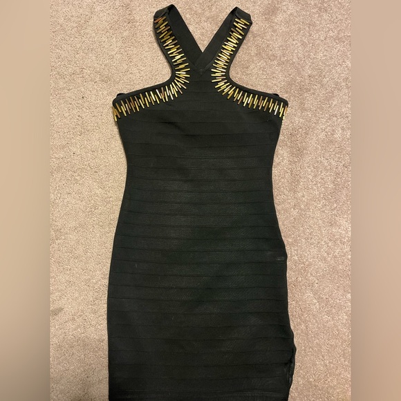 Forever 21 Black and Gold Bodycon dress- WORN ONCE - Picture 2 of 6